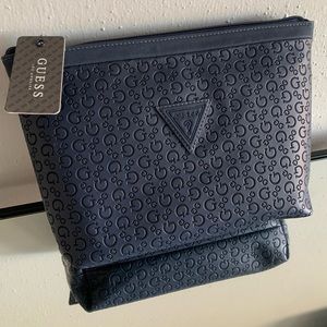 NWT Guess Cosmetic Bag